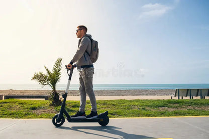 130W Electric Scooter 16KM/H LED Light Folding Portable electric scooter